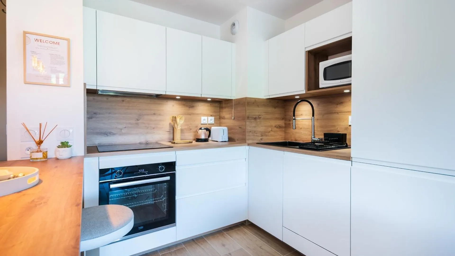 Appartement Gameou - Welkeys La Ciotat 0*,  France